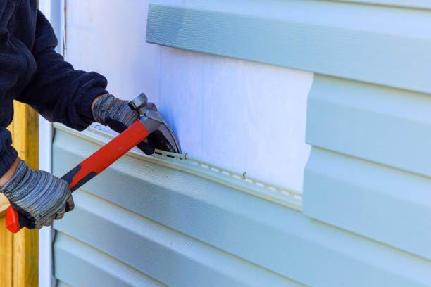 Reliable Emergency Siding Repair contractor in Saratoga, NC by All Pro Siding Demarest